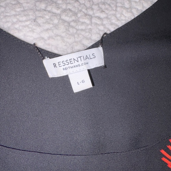 Essentials Tops (Reitman’s) - Picture 3 of 11